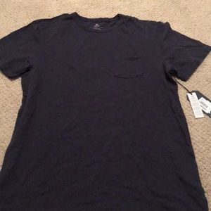 Men’s Roark tee shirt